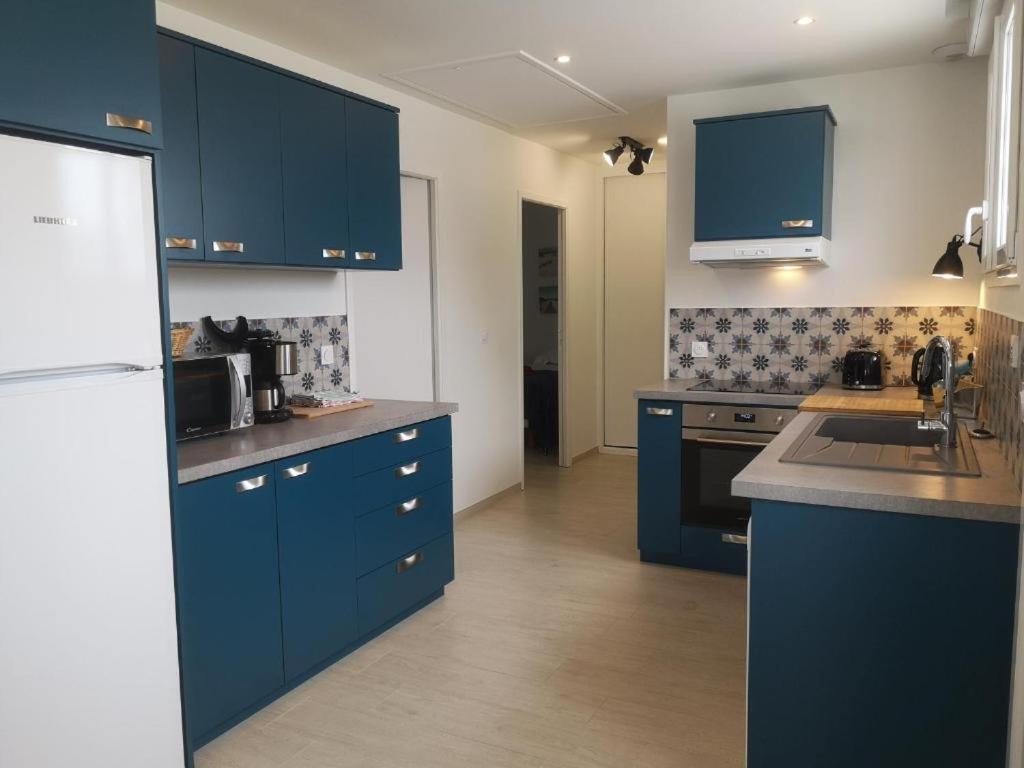 Place Alexandre Stanier Apt N 7 Avec Terrasse アネル エクステリア 写真